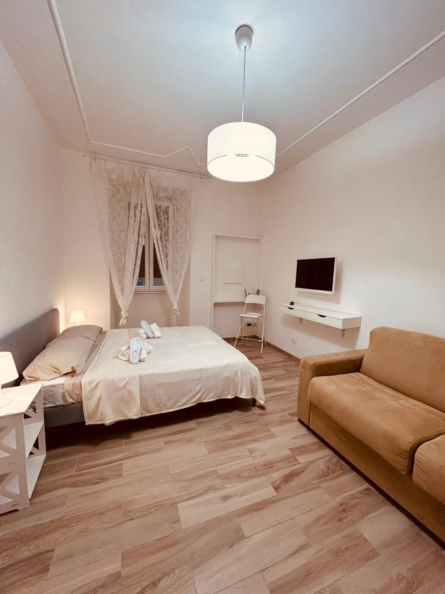 Appartement Appio Latino Casa By Bobo à Rome Extérieur photo