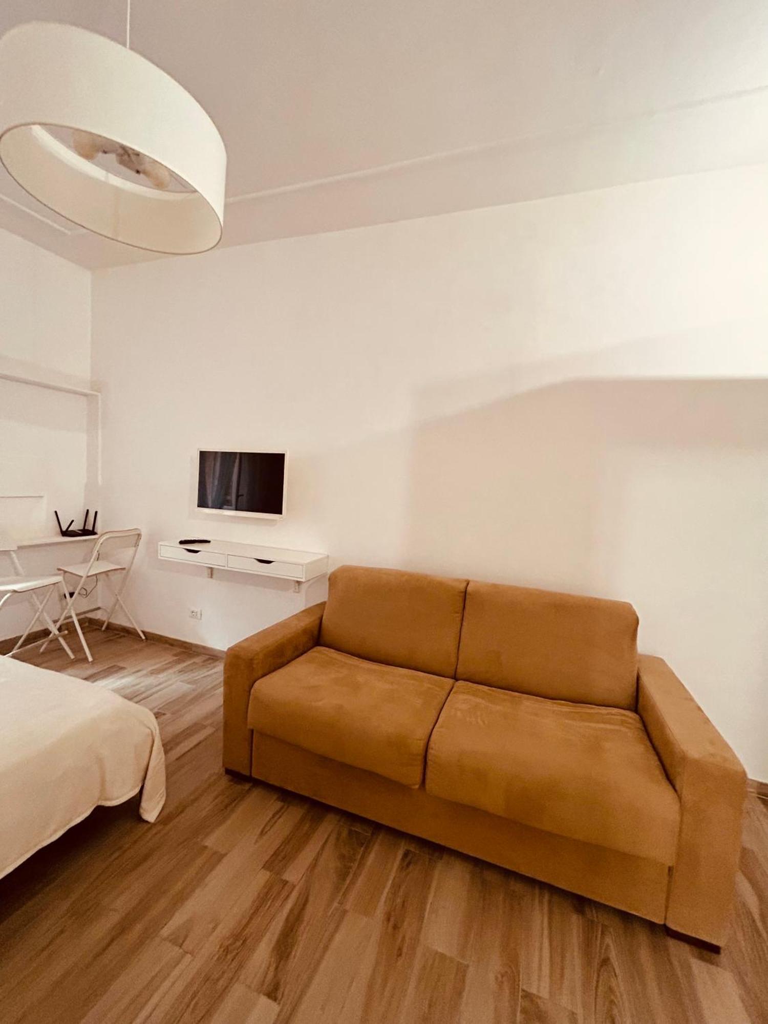 Appartement Appio Latino Casa By Bobo à Rome Extérieur photo
